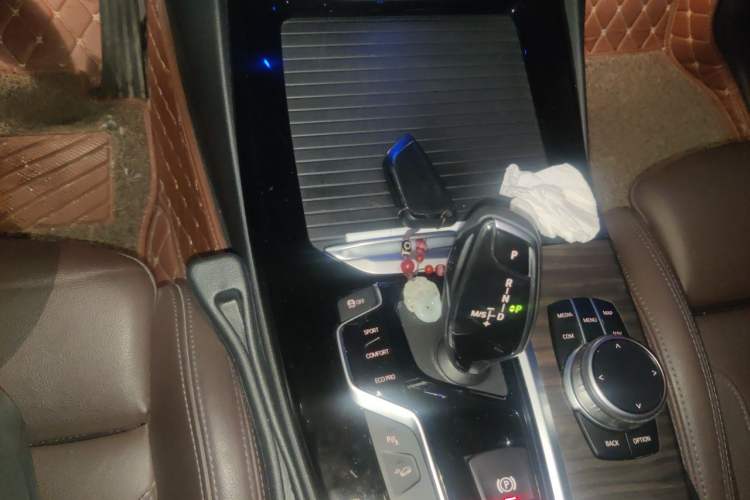 Used BMW X3 2020 xDrive28i Luxury Package Vehicle Key