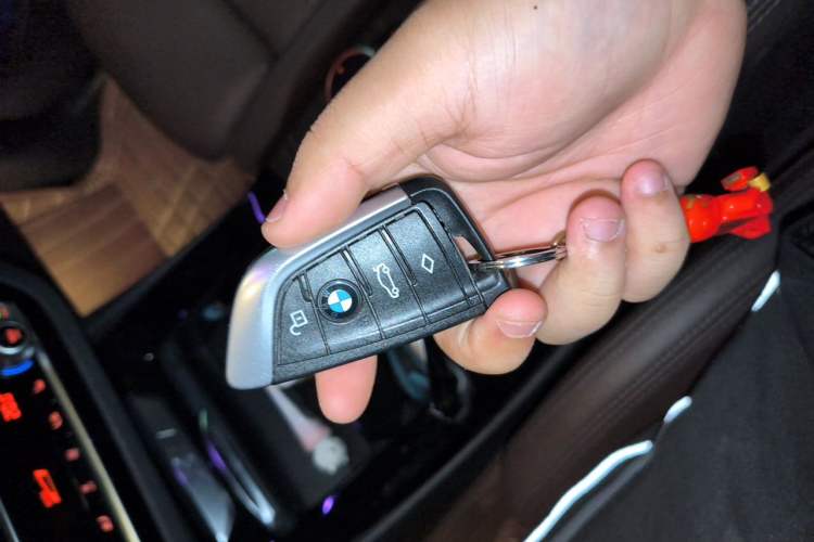 Used BMW X3 2020 xDrive28i M Sport Package Vehicle Key