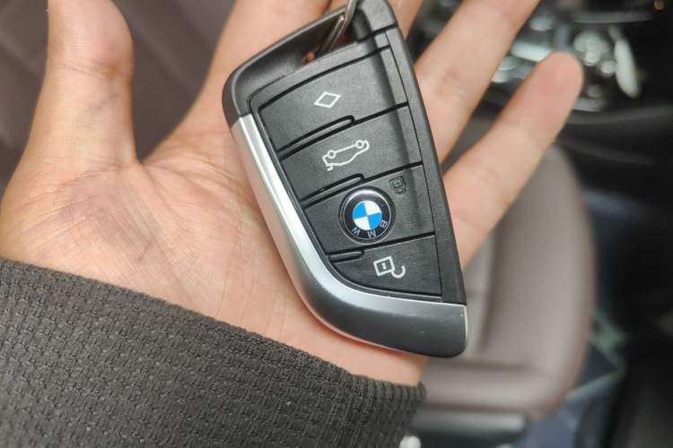 Used BMW X3 2020 xDrive25i Luxury Package Vehicle Key