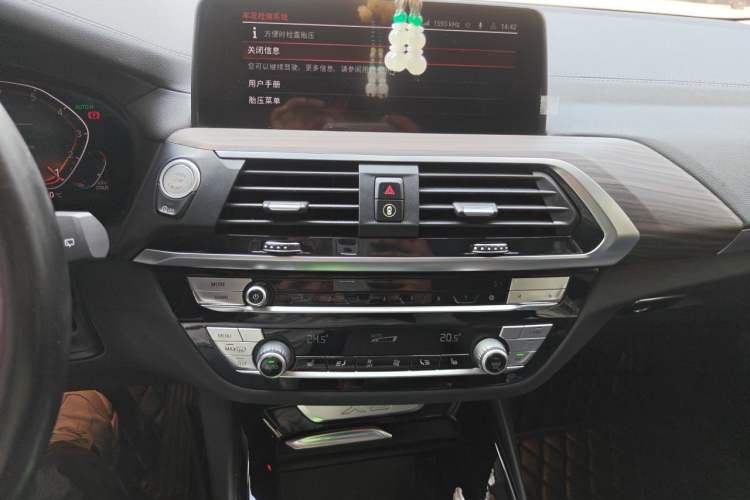 Used BMW X3 2021 Facelift xDrive28i M Sport Package Audio And AC Panel