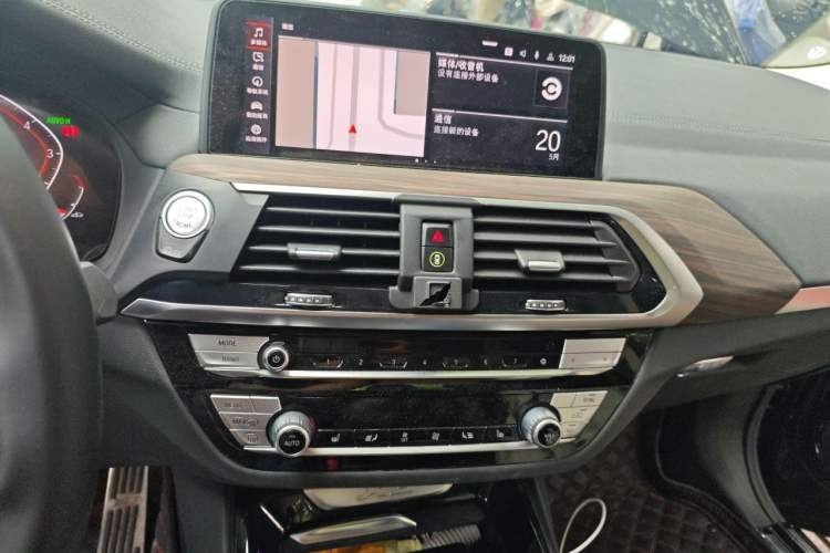 Used BMW X3 2021 Facelift xDrive28i Luxury Package Audio And AC Panel