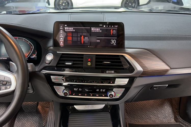 Used BMW X3 2021 Facelift xDrive28i M Sport Package Audio And AC Panel