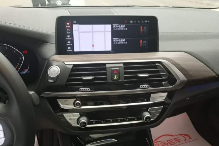 Used BMW X3 2021 xDrive28i Luxury Package Audio And AC Panel