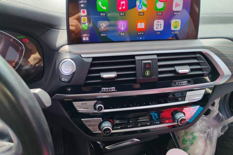 Used BMW X3 2021 xDrive28i M Sport Package Audio And AC Panel