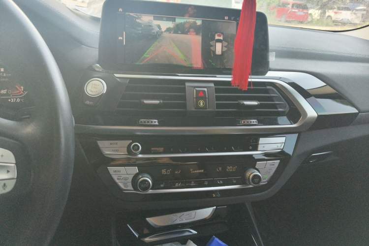 Used BMW X3 2021 xDrive25i Luxury Package Audio And AC Panel