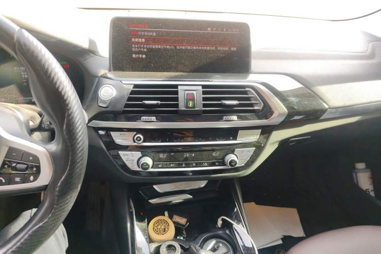 Used BMW X3 2021 xDrive28i Luxury Package Audio And AC Panel