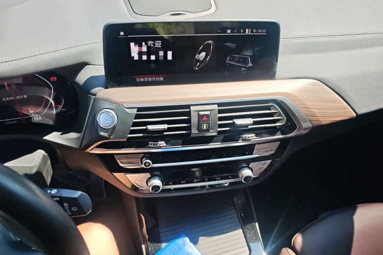 Used BMW X3 2021 xDrive28i M Sport Package Audio And AC Panel