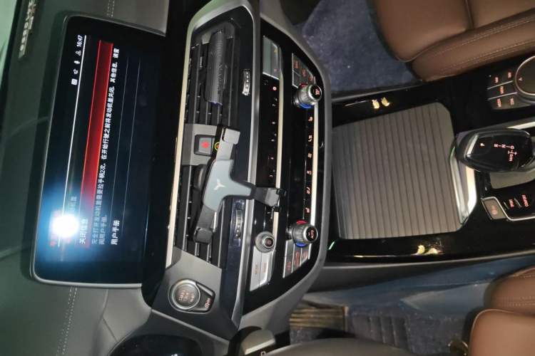Used BMW X3 2021 xDrive25i M Sport Package Audio And AC Panel