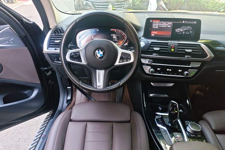 Used BMW X3 2021 xDrive25i Luxury Package Audio And AC Panel