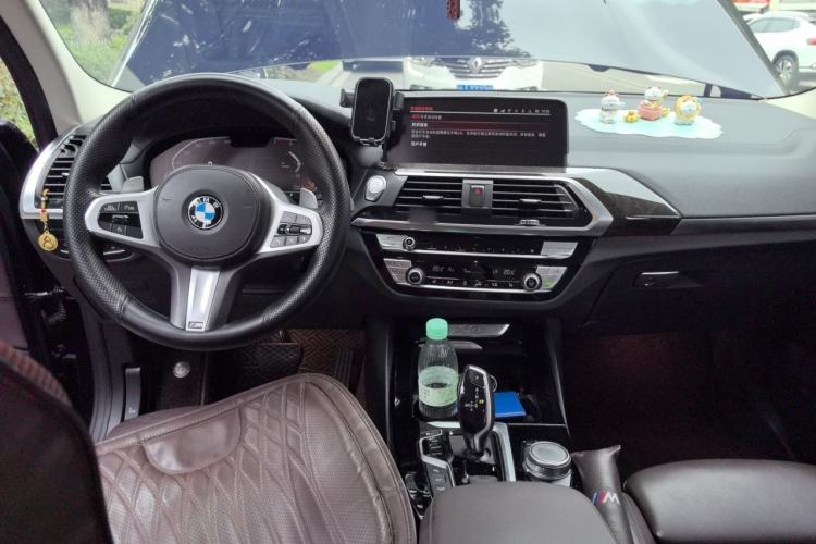 Used BMW X3 2021 xDrive30i Luxury Model with M Sport Package Center Console