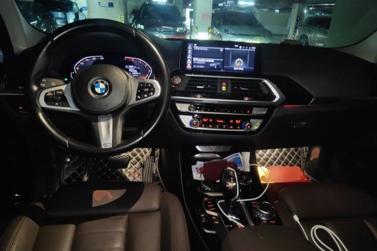Used BMW X3 2021 xDrive25i M Sport Package Center Console