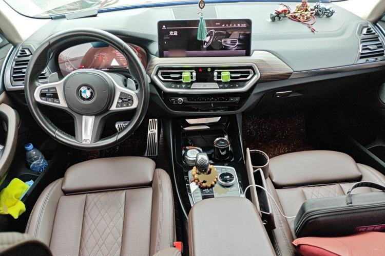 Used BMW X3 2021 Restyled xDrive30i Leading Edition M Sport Package Center Console
