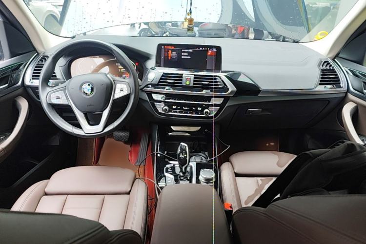 Used BMW X3 2021 Facelift xDrive28i M Sport Package Center Console