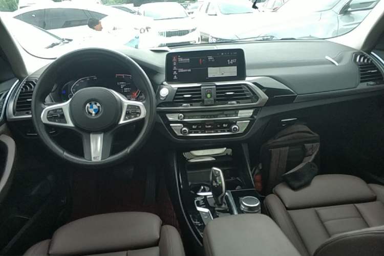 Used BMW X3 2021 Restyled xDrive25i M Sport Package Center Console