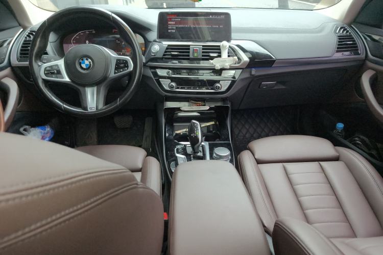 Used BMW X3 2021 xDrive25i M Sport Package Center Console