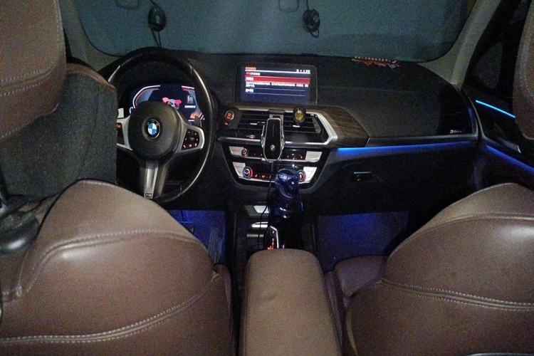 Used BMW X3 2021 xDrive28i M Sport Package Center Console