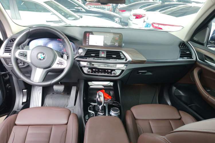 Used BMW X3 2021 Facelift xDrive28i M Sport Package Center Console