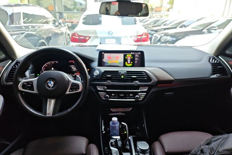 Used BMW X3 2021 Facelift xDrive28i M Sport Package Center Console