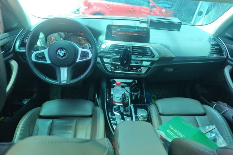 Used BMW X3 2021 Facelift xDrive28i Luxury Package Center Console