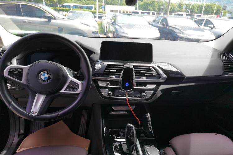 Used BMW X3 2021 Restyled xDrive25i M Sport Package Center Console