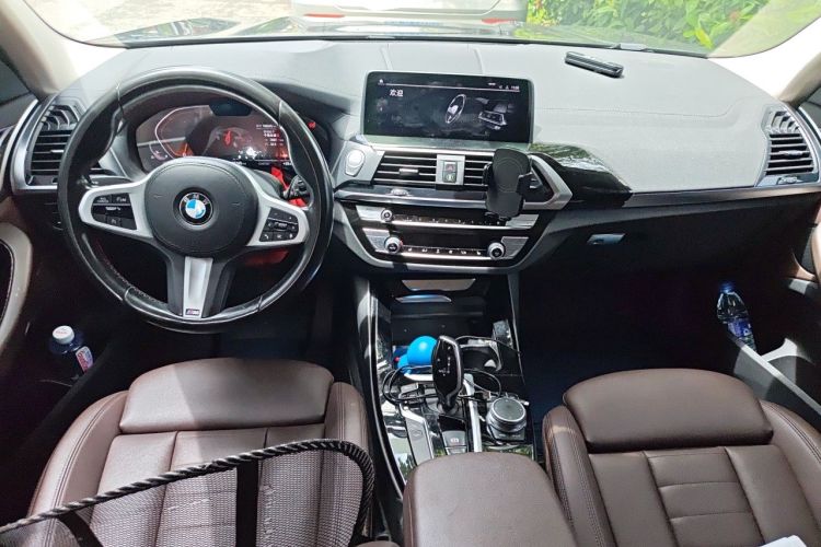 Used BMW X3 2021 xDrive25i M Sport Package Center Console