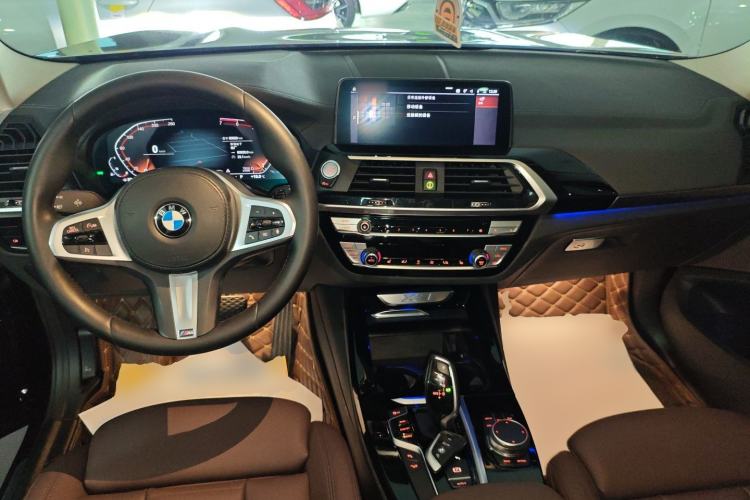 Used BMW X3 2021 xDrive25i M Sport Package Center Console
