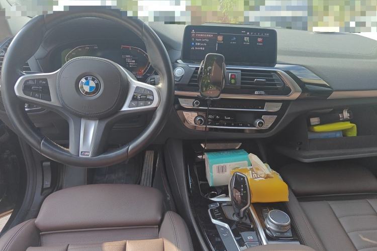 Used BMW X3 2021 xDrive25i M Sport Package Center Console