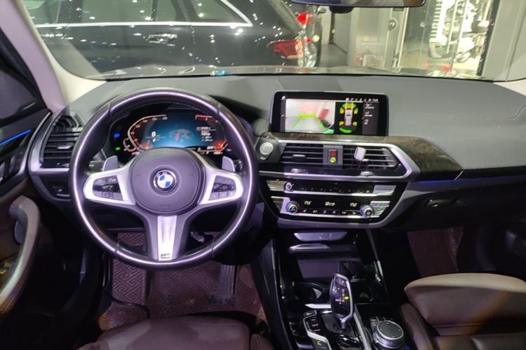 Used BMW X3 2021 xDrive28i M Sport Package Center Console