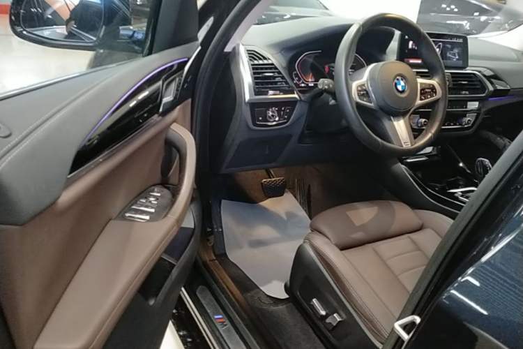 Used BMW X3 2021 xDrive25i M Sport Package Driver Seat