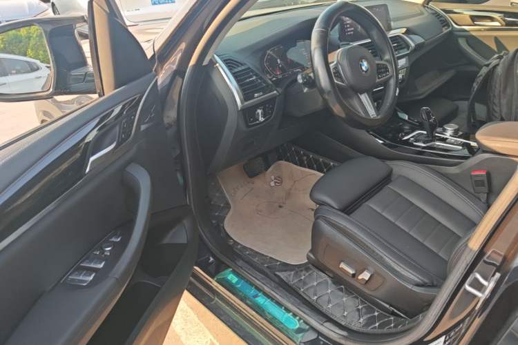 Used BMW X3 2021 xDrive25i M Sport Package Driver Seat