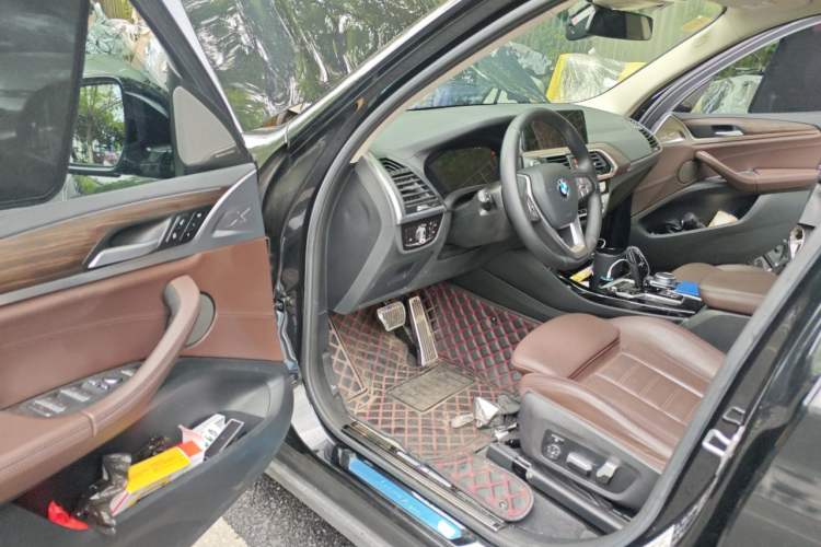 Used BMW X3 2021 Facelift xDrive28i Luxury Package Driver Seat