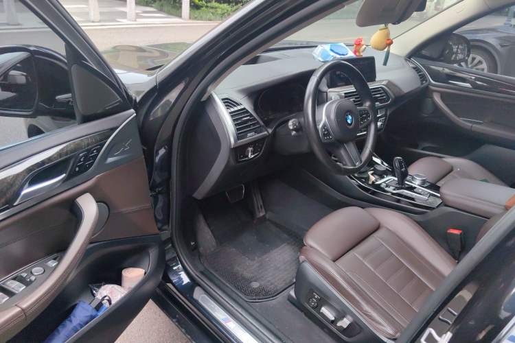 Used BMW X3 2021 xDrive30i Luxury Model with M Sport Package Driver Seat