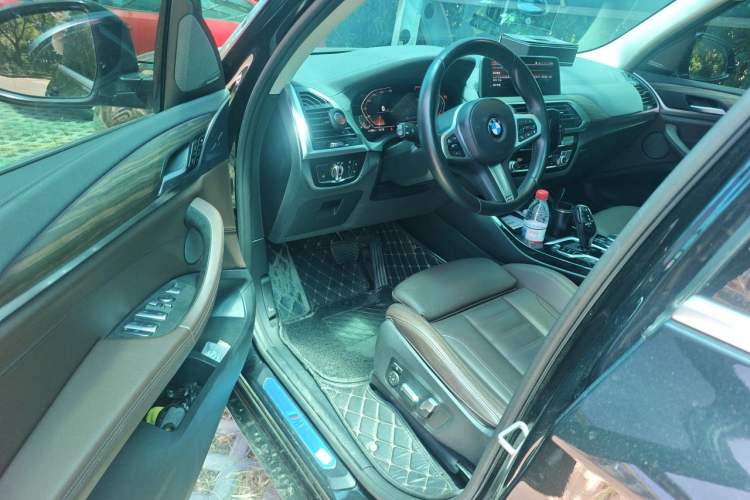 Used BMW X3 2021 Facelift xDrive28i Luxury Package Driver Seat