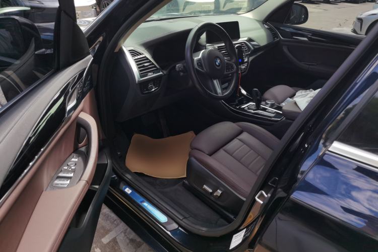 Used BMW X3 2021 Restyled xDrive25i M Sport Package Driver Seat