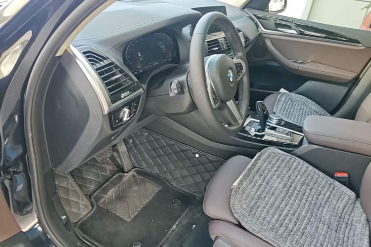 Used BMW X3 2021 xDrive25i M Sport Package Driver Seat