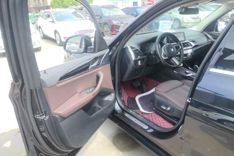 Used BMW X3 2021 Facelift xDrive28i Luxury Package Driver Seat