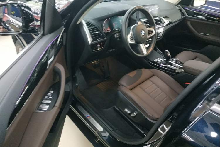 Used BMW X3 2021 xDrive25i M Sport Package Driver Seat