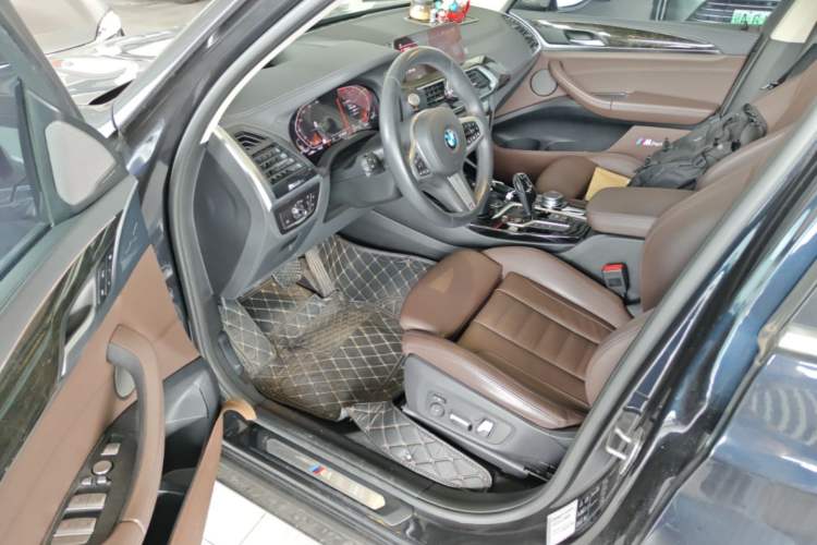 Used BMW X3 2021 xDrive30i Luxury Model with M Sport Package Driver Seat