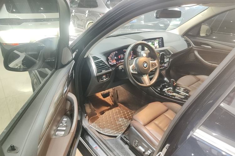 Used BMW X3 2021 xDrive30i Luxury Model with M Sport Package Driver Seat