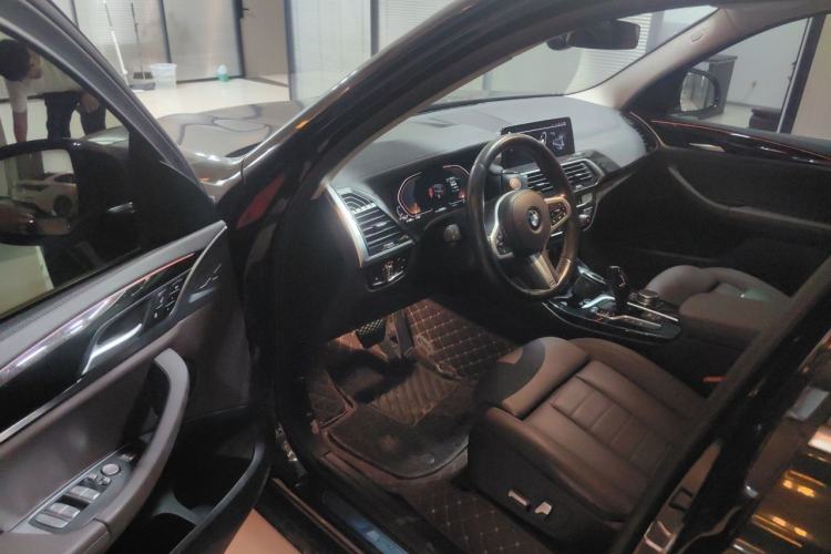 Used BMW X3 2021 Restyled xDrive25i M Sport Package Driver Seat