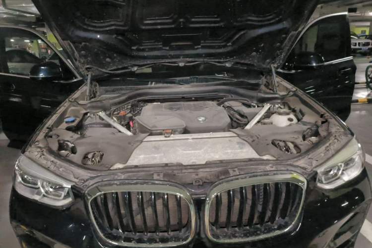 Used BMW X3 2021 xDrive28i M Sport Package Engine Bay