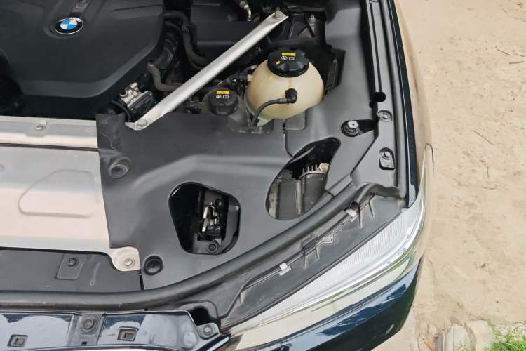 Used BMW X3 2021 xDrive25i M Sport Package Engine Bay Left