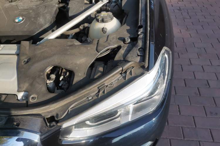 Used BMW X3 2021 xDrive25i M Sport Package Engine Bay Left