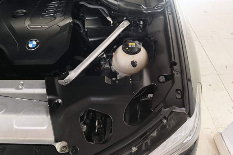 Used BMW X3 2021 xDrive25i M Sport Package Engine Bay Left