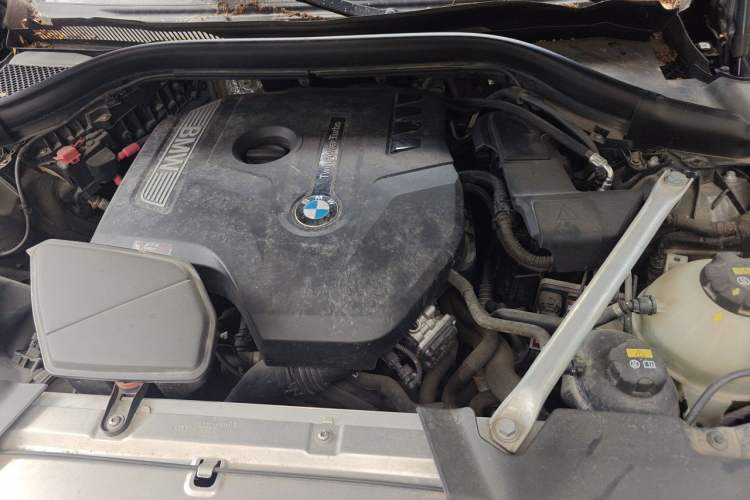 Used BMW X3 2021 xDrive28i Luxury Package Engine Bay Left