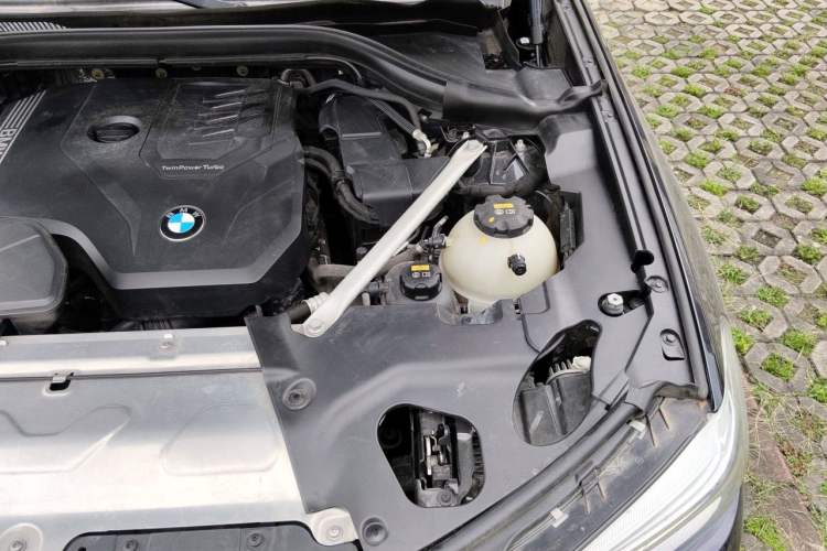 Used BMW X3 2021 xDrive28i M Sport Package Engine Bay Left