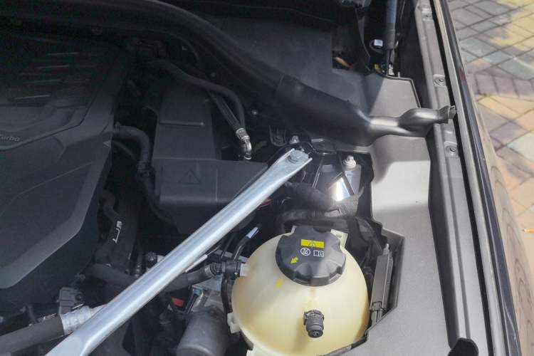 Used BMW X3 2021 Restyled xDrive25i M Sport Package Engine Bay Left