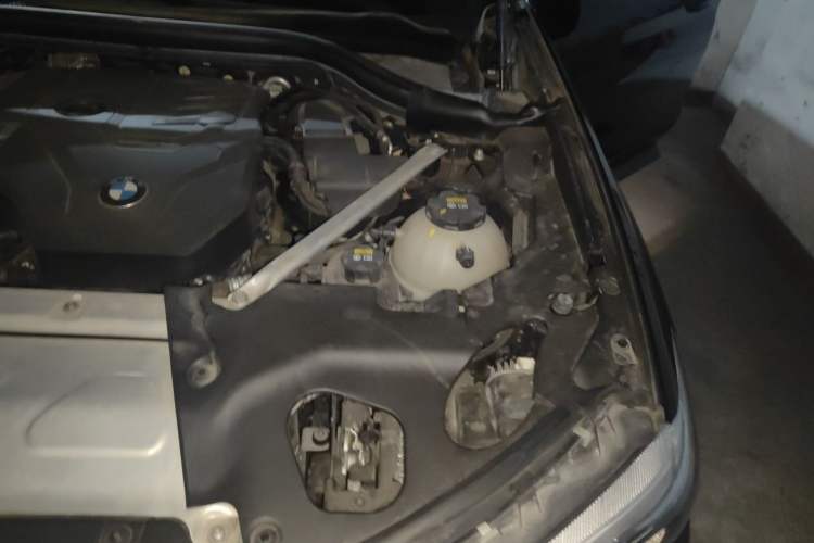 Used BMW X3 2021 xDrive28i M Sport Package Engine Bay Left