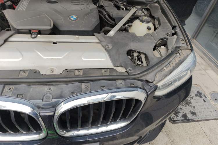 Used BMW X3 2021 xDrive25i M Sport Package Engine Bay Left