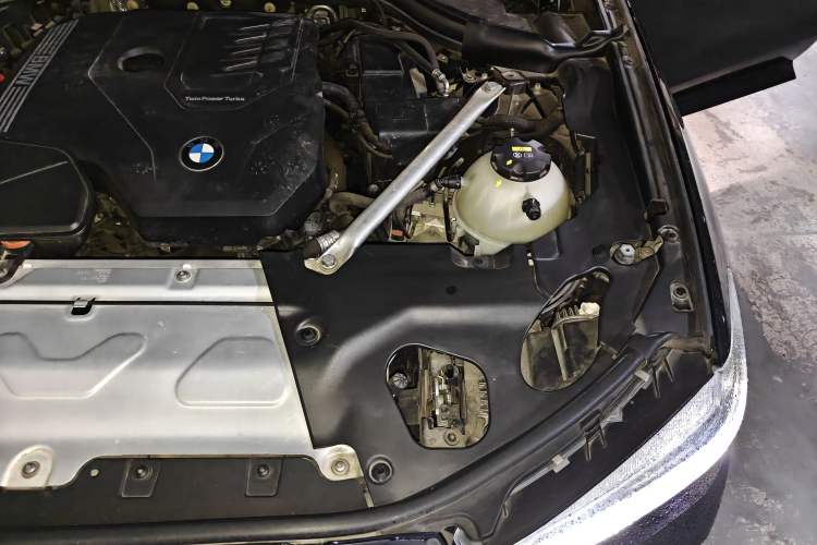 Used BMW X3 2021 Restyled xDrive25i M Sport Package Engine Bay Left